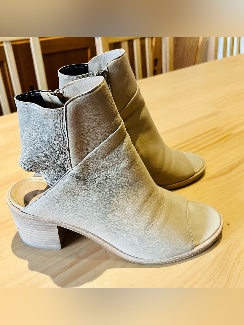 LD Tuttle Luxe Peep-Toe Open-Heel Ankle Booties in Light Beige - Sz 8.5!!
